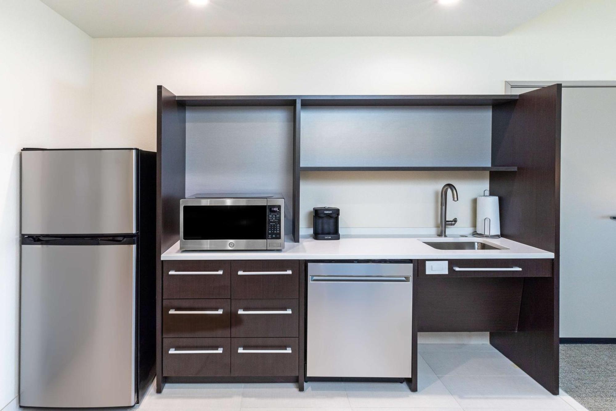 Home2 Suites By Hilton Midland East, Tx Экстерьер фото