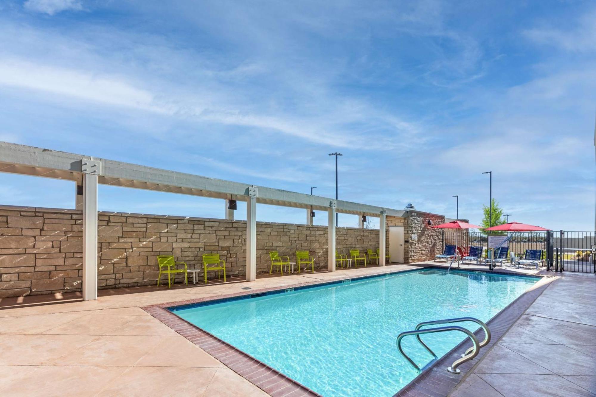 Home2 Suites By Hilton Midland East, Tx Экстерьер фото